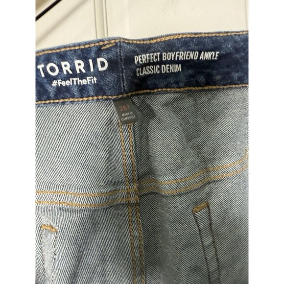 Torrid Perfect Boyfriend Ankle Classic Blue Demin Jeans Women’s Sz 26T - Picture 11 of 12